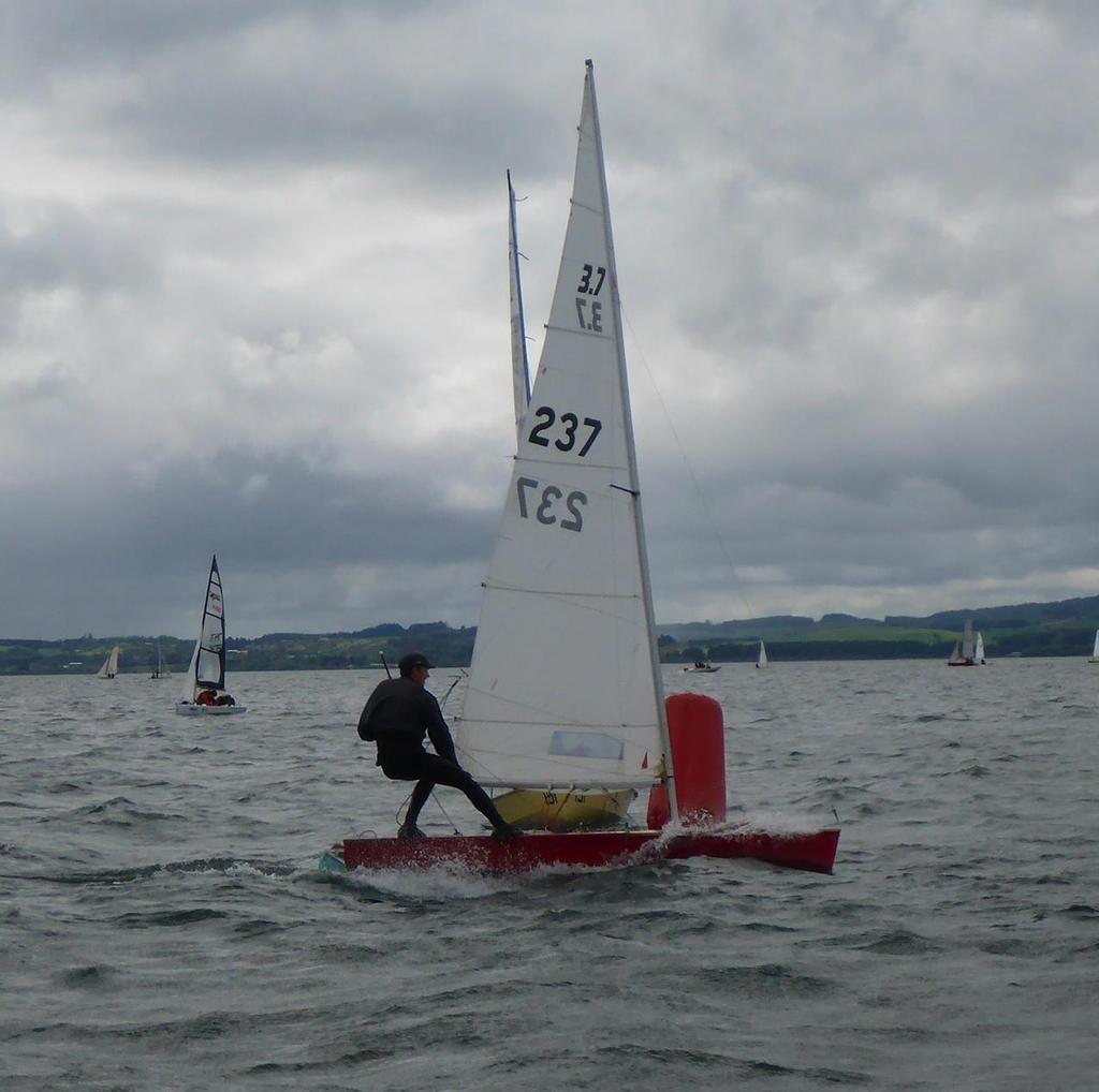 #237 Gus Condie RYC at Trapezoid Mark ahead of #191 Silvana Nieto TYPBC photo: Tim@RYC © Christine Hansen